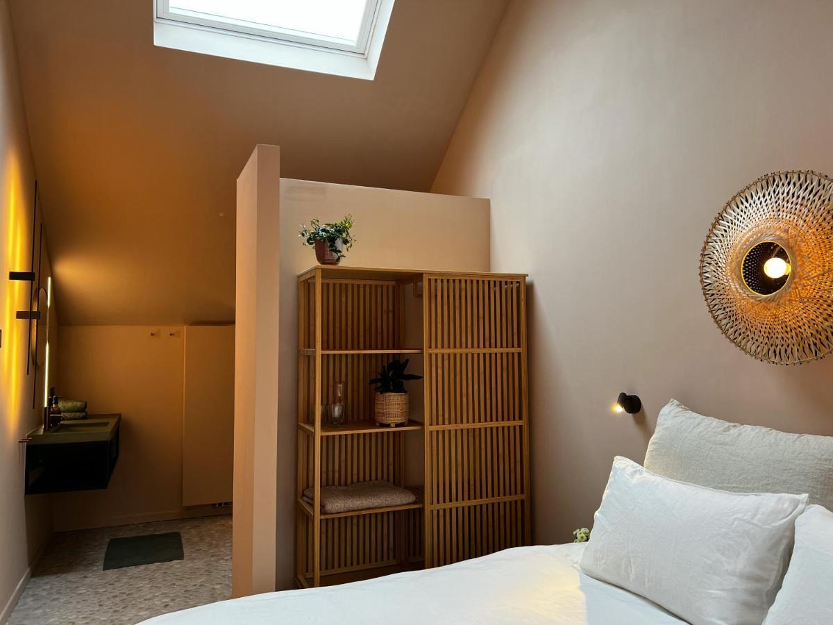 Bloemendale Guesthouse บรูจส์ ภายนอก รูปภาพ
