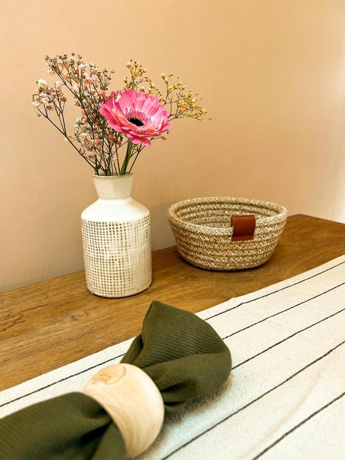 Bloemendale Guesthouse บรูจส์ ภายนอก รูปภาพ